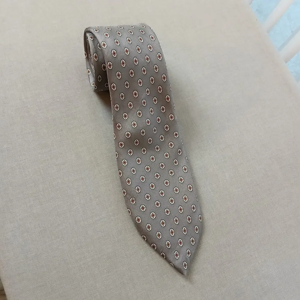 Vintage Della Croce Grey Medallion Print Mens Necktie Italy handmade silk retro